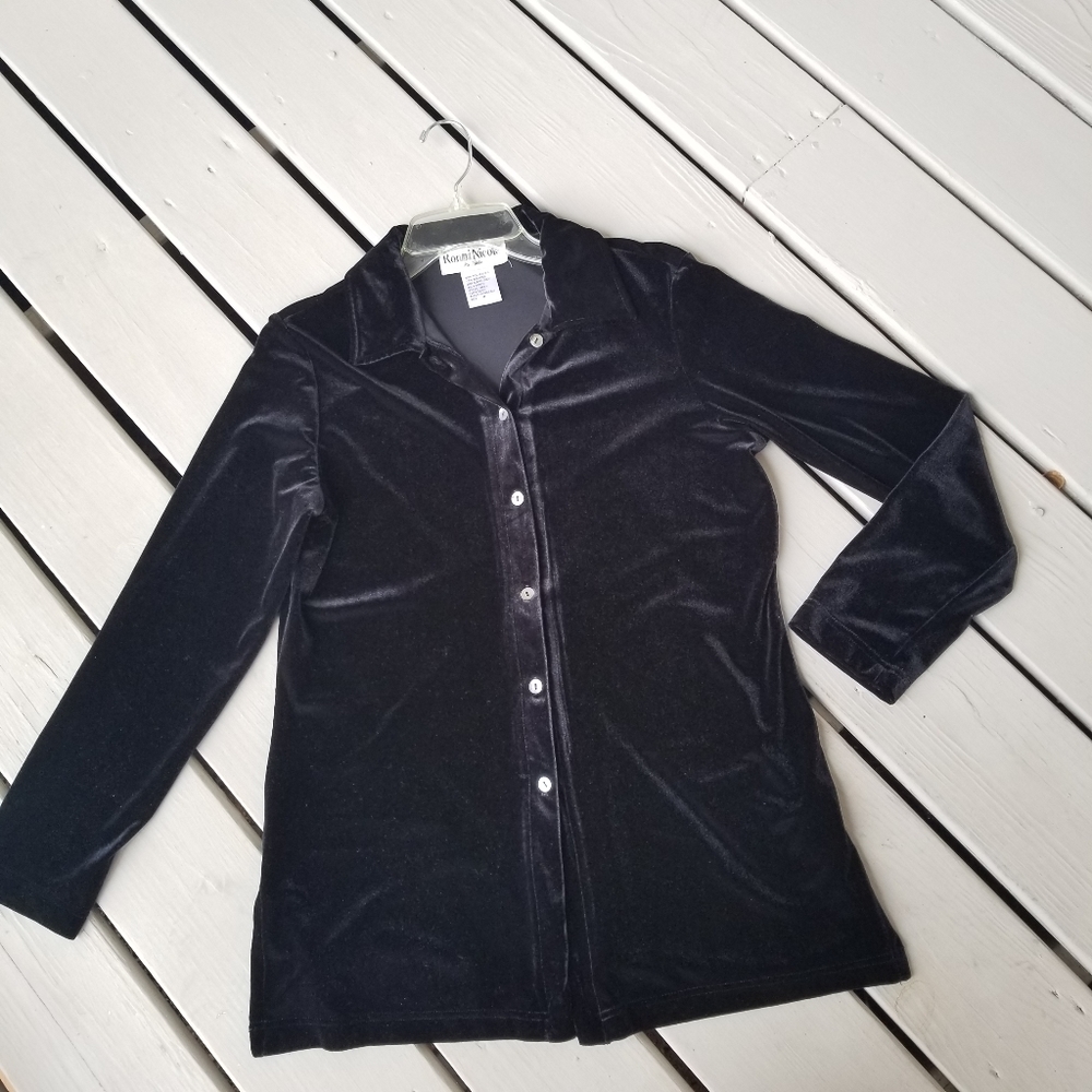 M blk velour feel button up tunic top - Picture 9 of 9